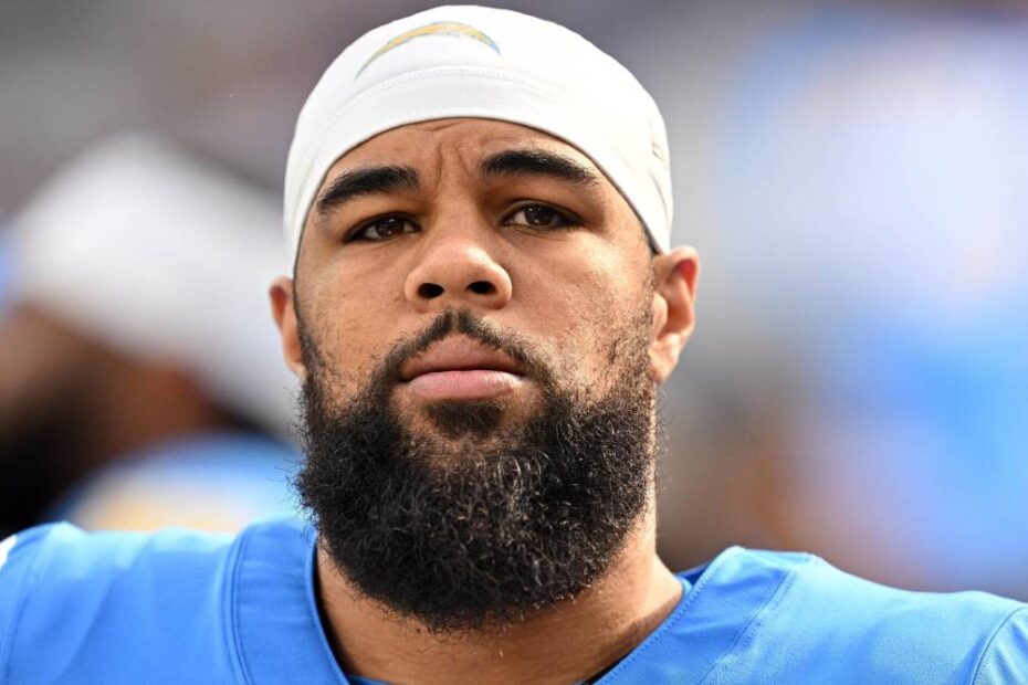 keenan allen 32VlfT